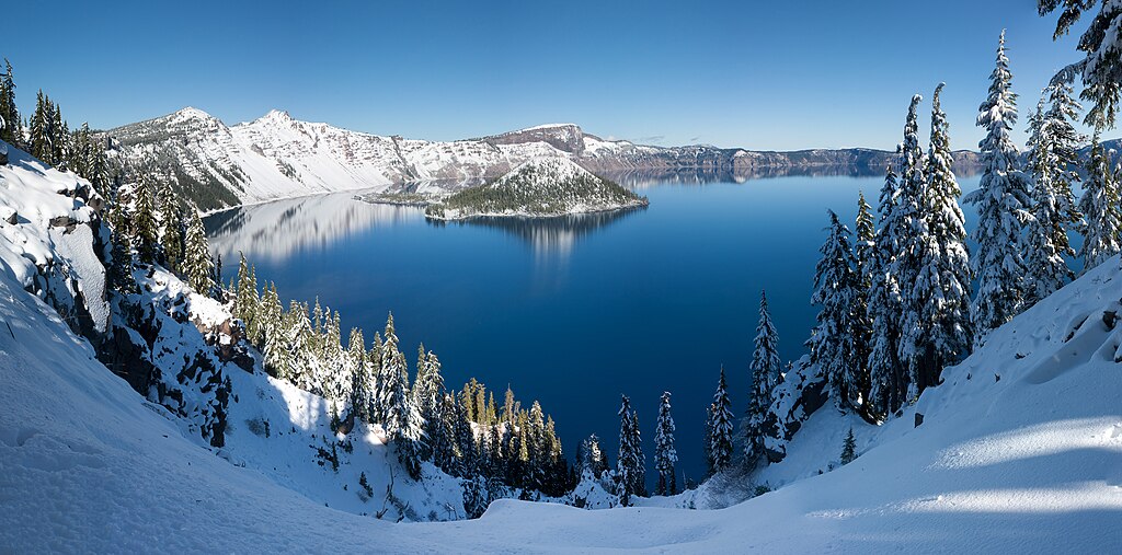 16 of the Most Magical Lakes Across the U.S.