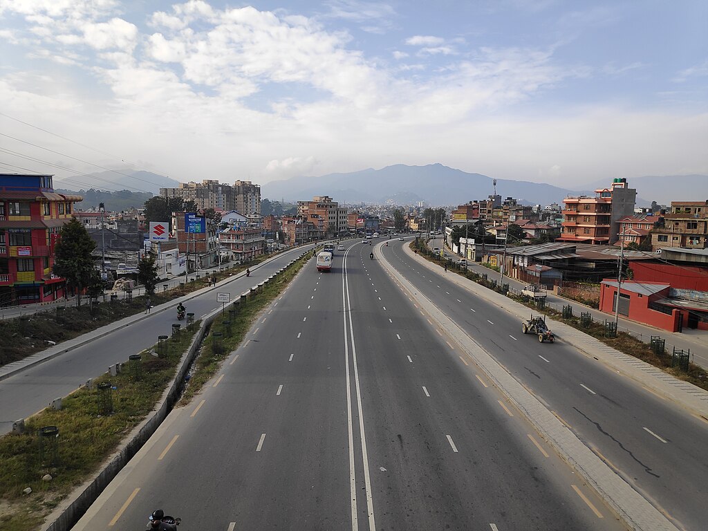 1024px-Ring_Road_of_Kathmandu