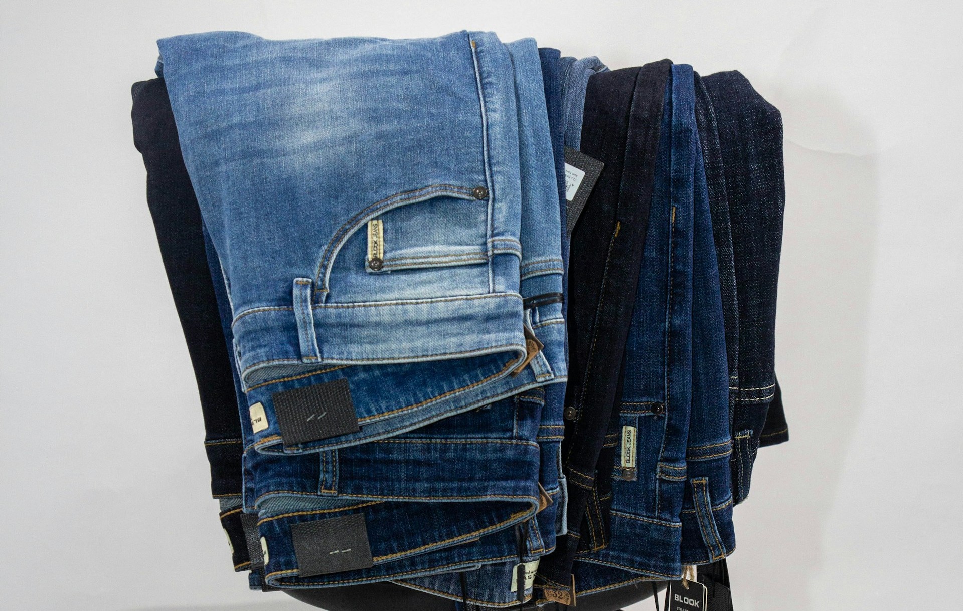 10 Denim Mistakes That Age Women Over 60 Instantly